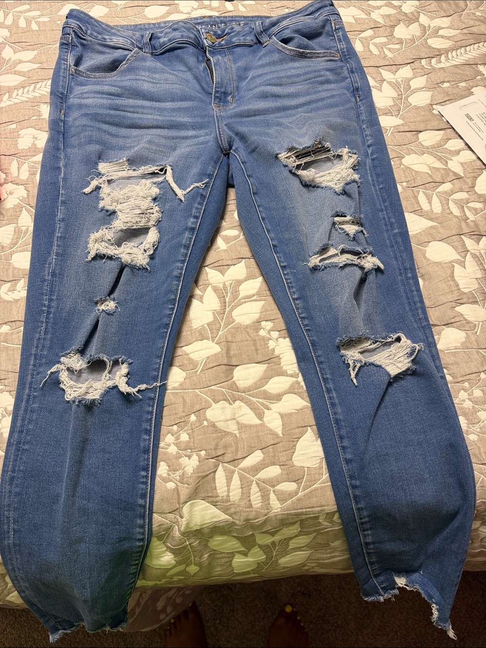 American Eagle Outfitters Women's Ripped Blue Skinny Jeans